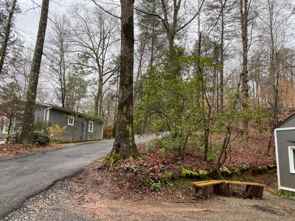 Convenient Cottage-Hot Tub, 4 Minutes To Dahlonega Exterior photo