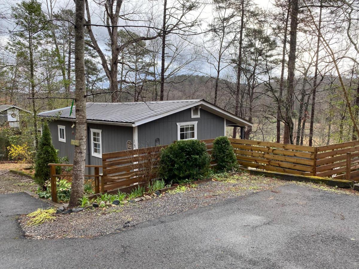 Convenient Cottage-Hot Tub, 4 Minutes To Dahlonega Exterior photo